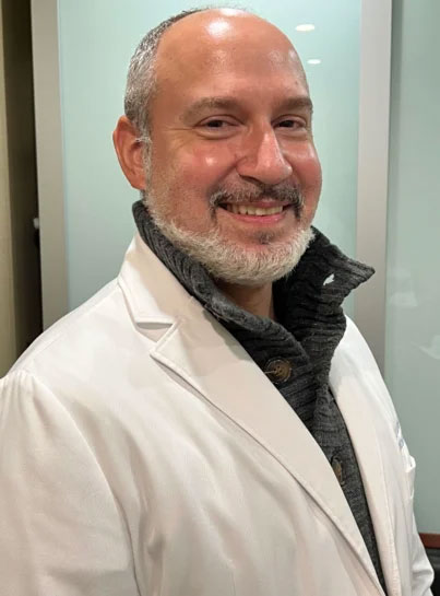 Ophthalmologist 11361